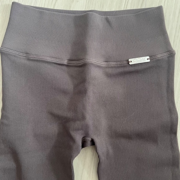 Bombshell Sportswear XS leggings - Picture 4 of 4